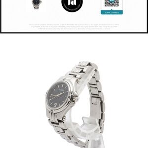 Gucci Black and Silver watch